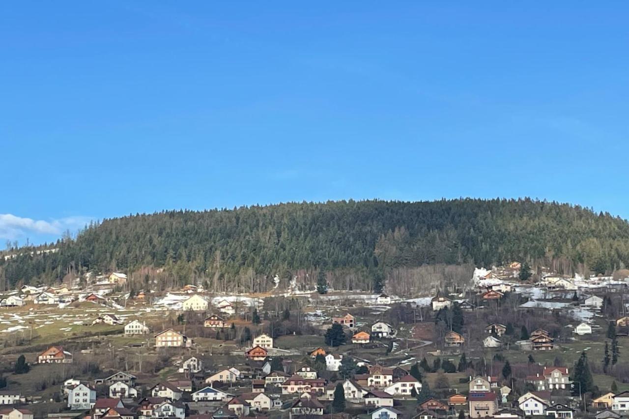 Bright Nest With Mountain View In Gérardmer Exteriör bild